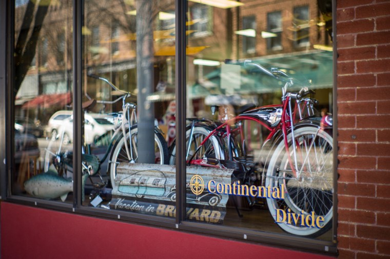 Continental Divide Store