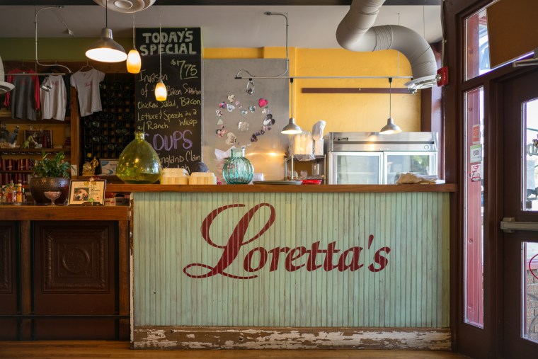 Loretta's Cafe